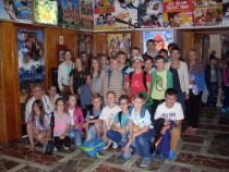 Żabiny: Z okazji Dnia Dziecka uczniowie pojechali do kina