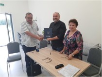 Tuczki: Podpisanie umowy na wykonanie ciągów pieszo-jezdnych